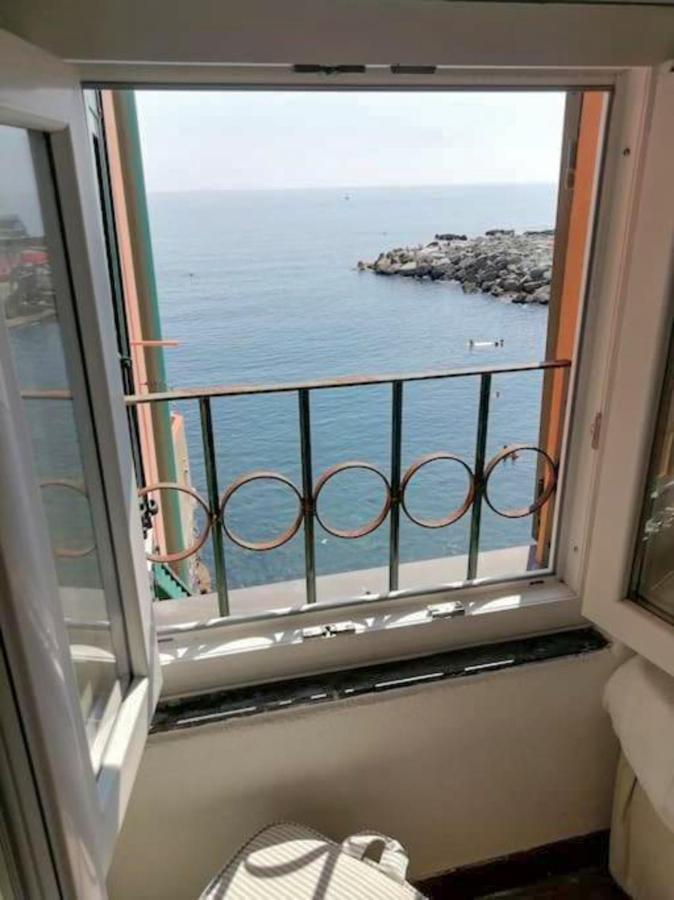 Casa Sulla Spiaggia Di Boccadasse Genova Kültér fotó